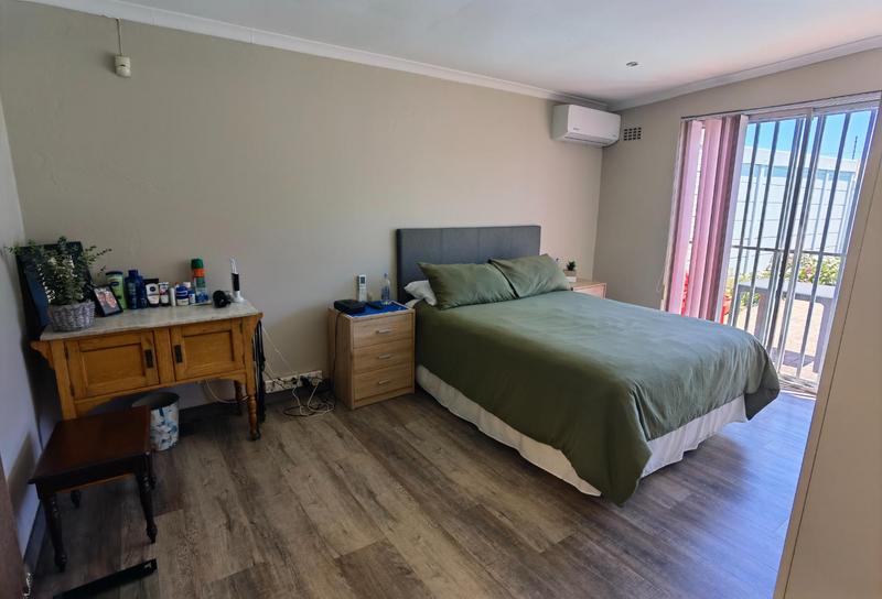 3 Bedroom Property for Sale in Goodwood Estate Western Cape